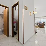 Apartment Stylish Sea View 2 Bedroom With Terrace *