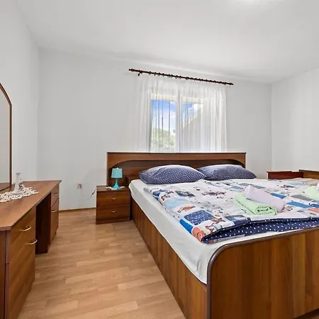 Stylish Sea View 2 Bedroom With Terrace Medulin